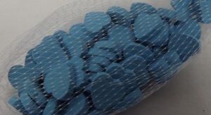 Wooden Hearts 2cm x 50pcs Aquamarine-0