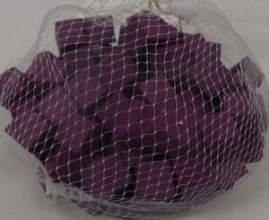 Wooden Cubes 1.5cm Aubergine x 100pcs-0