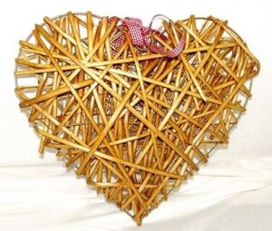 40cm Willow Heart W/Gingham Ribbon Honey-0