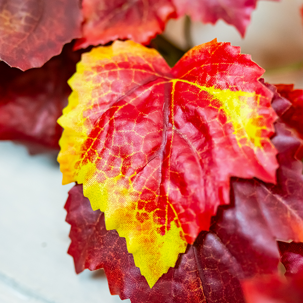 Grape Ivy Garland Red/Orange 180cm W/92 Leaves-25286