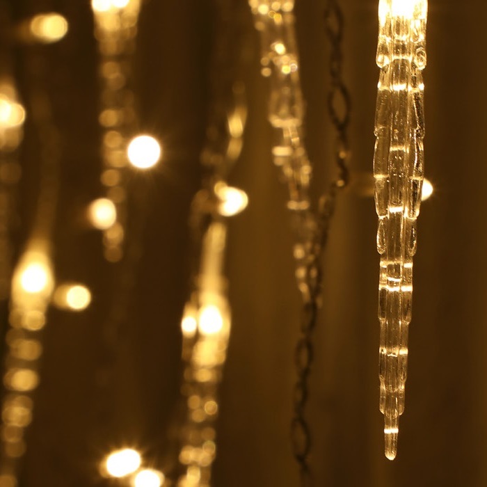 720 Warm White Jack Frost Icicle Lights-26662